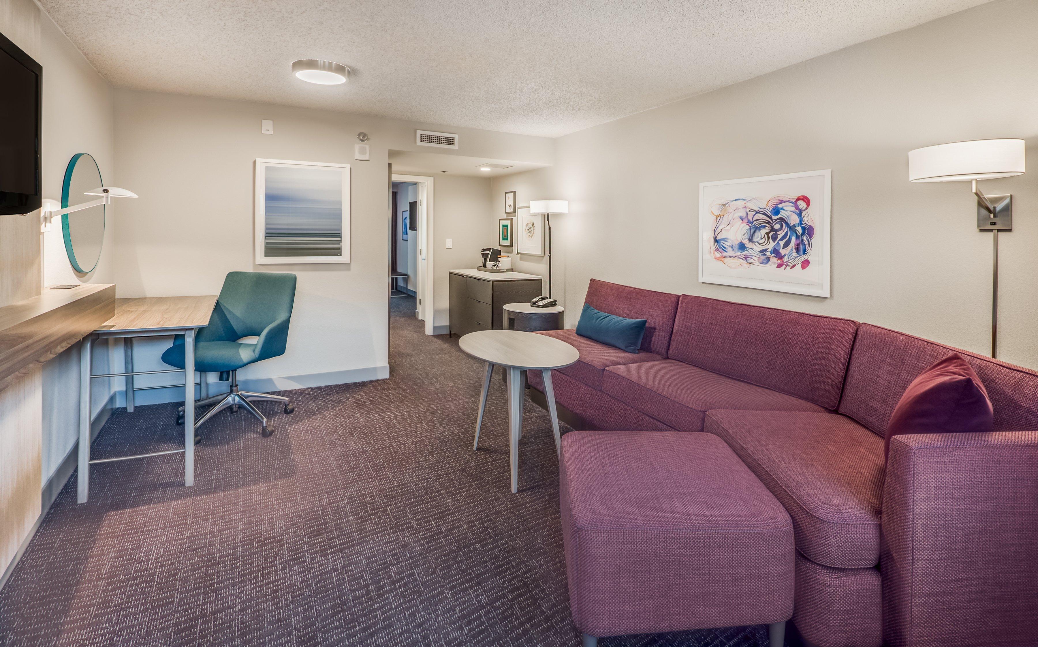 Crowne Plaza Suites Arlington By Ihg Exterior photo